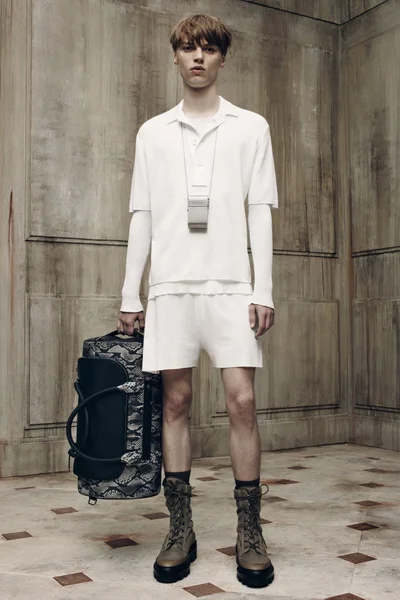 Look 5